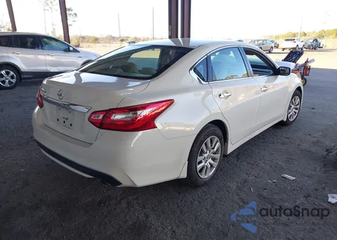 2017 Nissan Altima 2.5 S z USA, uszkodzony, nr VIN 1N4AL3AP2HN361730